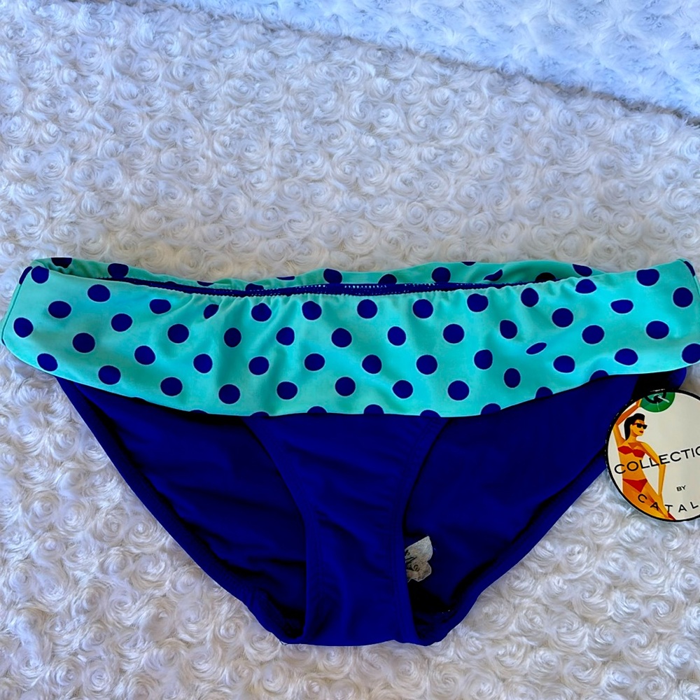 Catalina Biko bottom